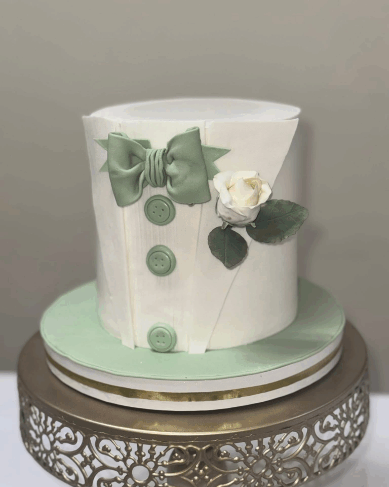 For the simple and sharped dressed!